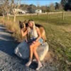 Meet your Posher, Medina